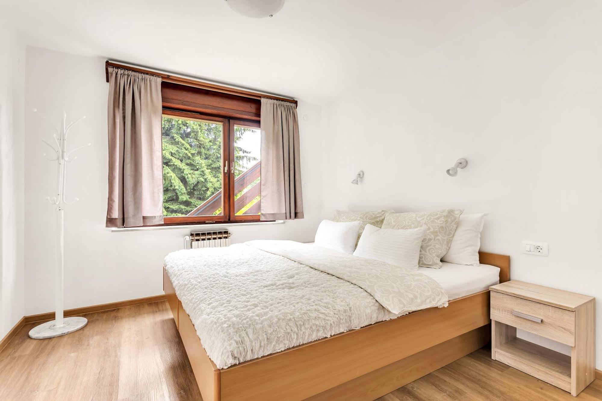 Svetina Apartment *